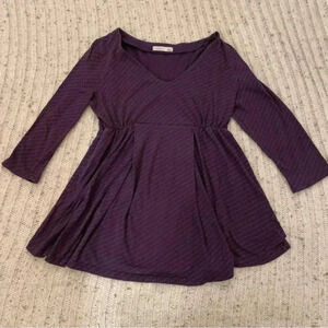 Old Navy Maternity purple striped 3/4 sleeve shirt, size medium